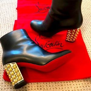 Christian Louboutin Booty